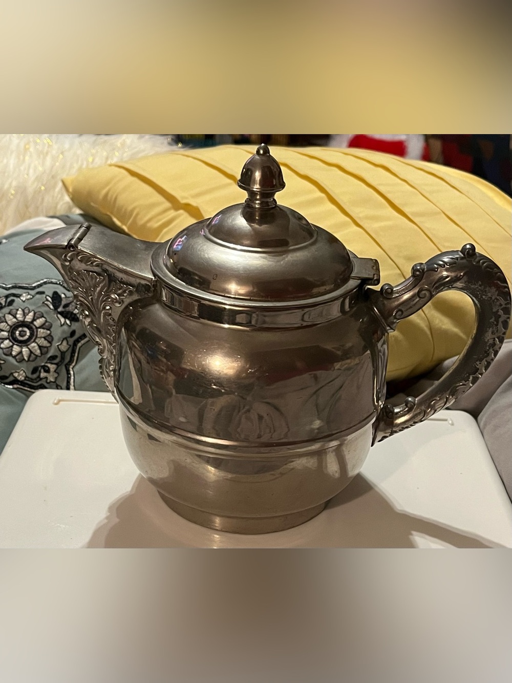 Ornate Rochester Silver-Tone Vintage English Style Teapot